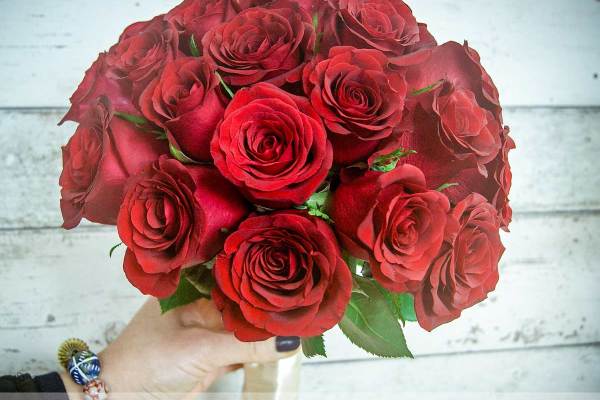 ślubny czerwony róże
